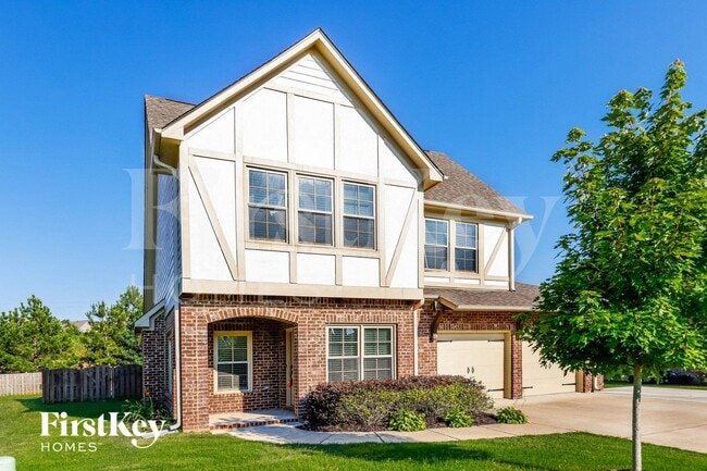 Photo - 1017 Edgewater Ln