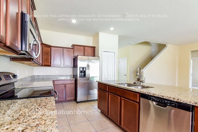 Photo - 3227 Berwick Ln