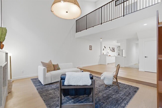 Photo - 8300 Summer Pl Dr