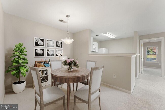 Photo - 1060 Gardenview Loop Unit 304