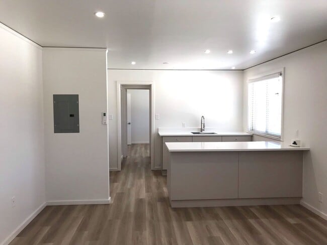 Photo - Make this your home! Fully remodeled 1 bedroom, 1 bath! Great Los Alamos Location. Upstairs Unit ... Unit 587 Kiva  7