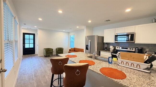 16799 N Marie Vlg Dr