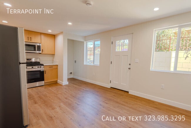 Building Photo - 456 S Breed St Unit 26