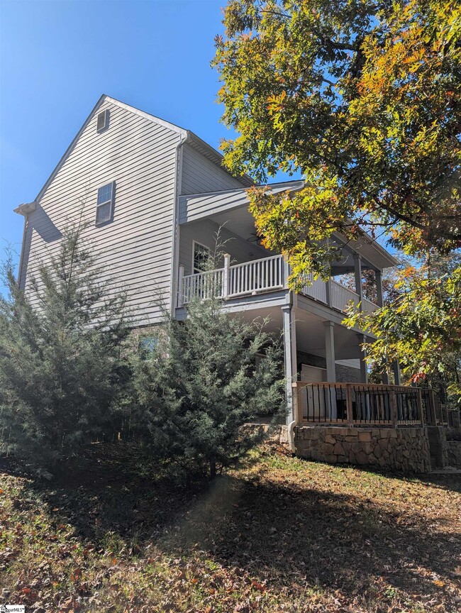 Photo - 154 S Lake Emory Dr