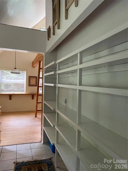 Photo - 2208 Blue Rock Rd