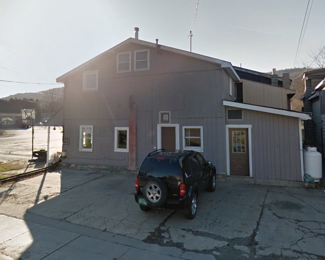 326 Main St Unit 1