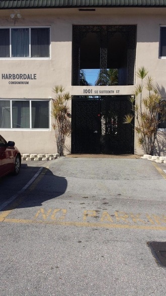 Photo - 1001 SE 16th St Unit 17