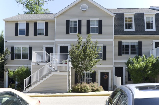 The Quarry Apartments For Rent In Bloomington In Forrent Com