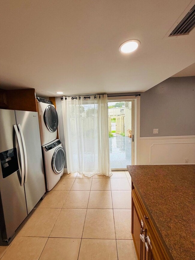 Photo - 12134 Regal Ct E