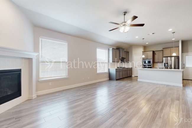 Photo - 3556 Walnut Rdg Dr