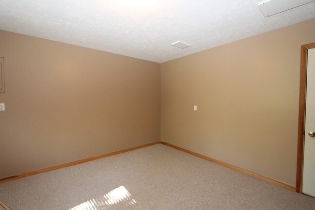 Photo - 7941 48th Ave