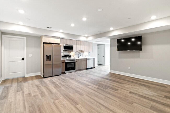 Photo - 520 N 37th St