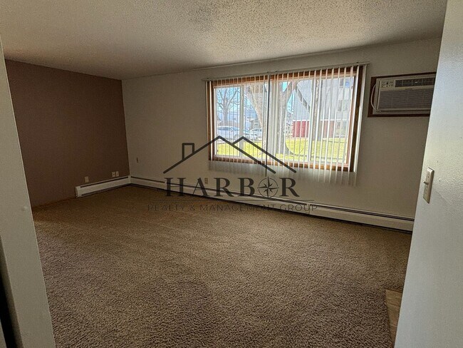 Photo - 110 2nd Ave NE Unit 110 - 304