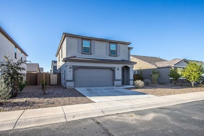 Home at Mission Royal Resort Living Community! 5bd 3ba 2688sqft!