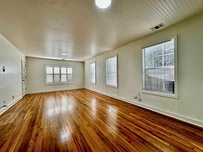 Photo - Cozy 2/1 Home