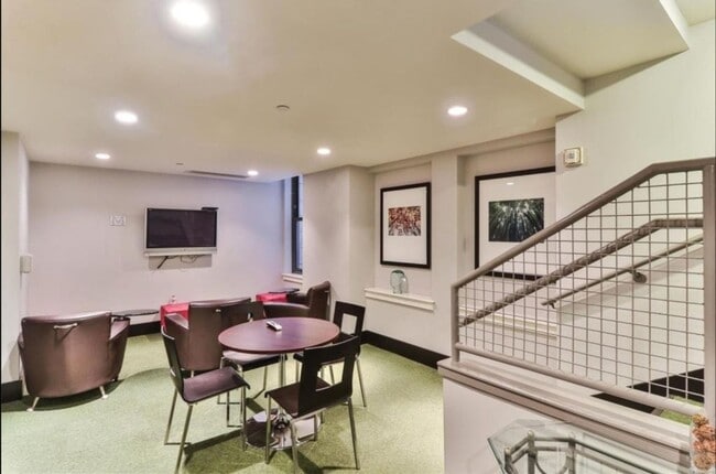 Photo - Nice Downtown Unit Available for Rent!