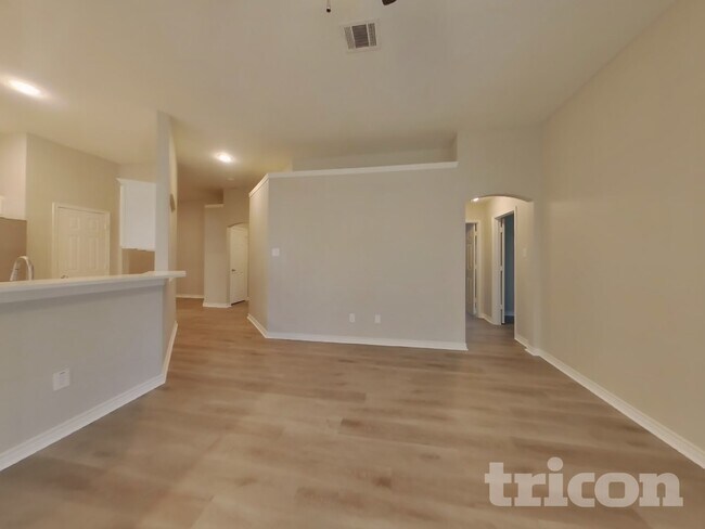 Photo - 6129 Tilapia Dr