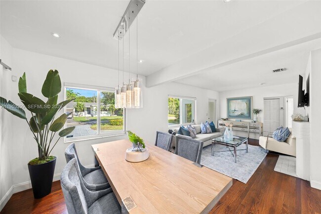 Photo - 166 NW 100th Terrace