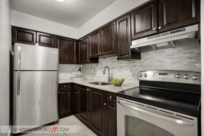 2 BR 1 BA
