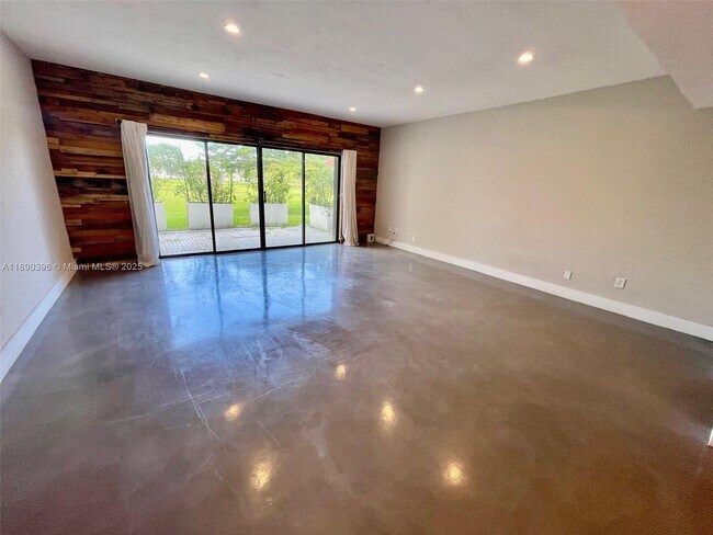 Photo - 9007 SW 62nd Terrace