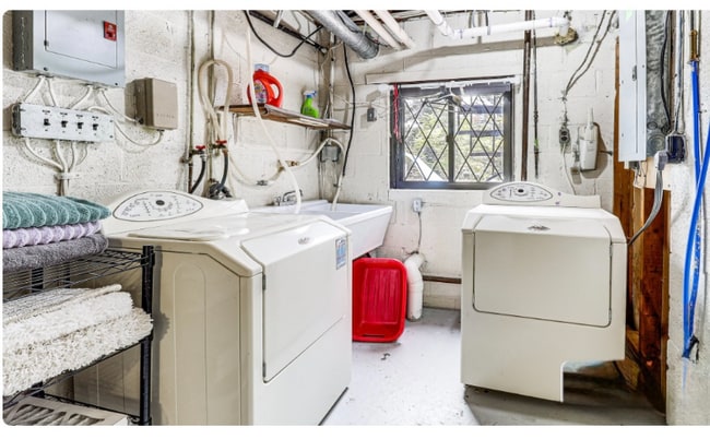 Photo - 312 Millet Ln