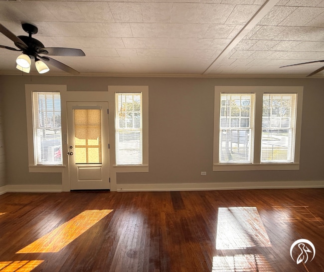 Photo - Spacious and Convenient