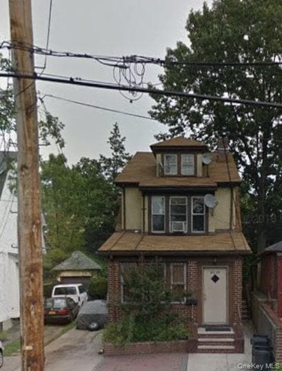 Building Photo - 140-99 Burden Crescent Unit 2