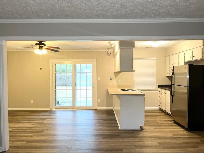 Photo - Wilmington Island- 3 Bedroom Home