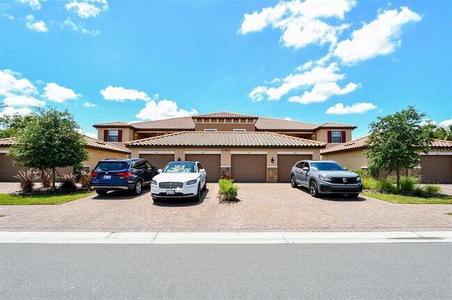 Photo - 13823 Messina Loop Unit 202