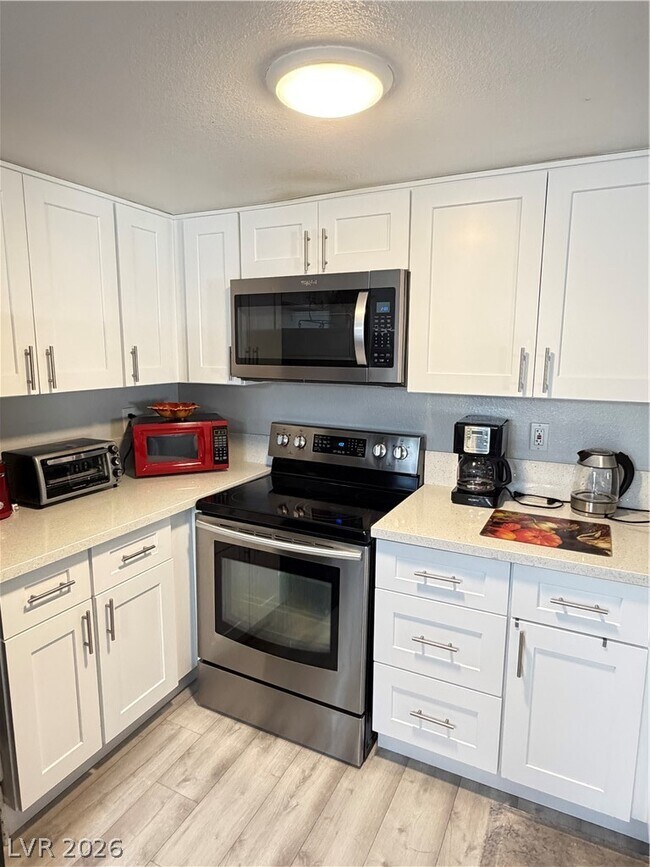 Photo - 5032 Spencer St Unit D