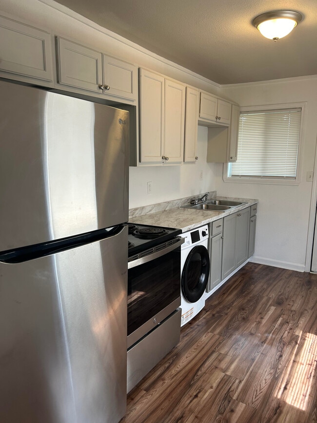 Building Photo - Xenial-North Birmingham Unit 2117 Rental
