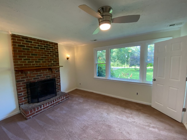 Photo - 1599 Early St