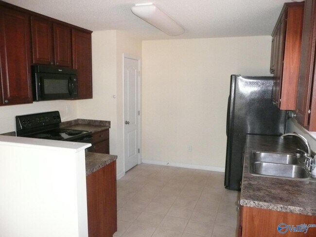 Photo - 106 Crab Orchard Dr