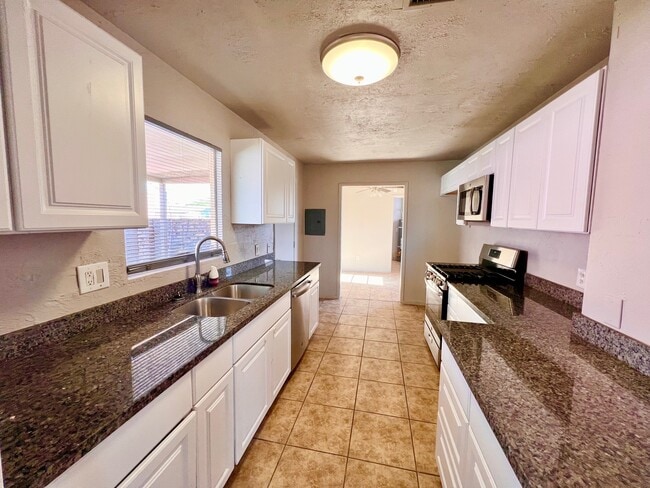 Photo - 313 S 23rd Ave