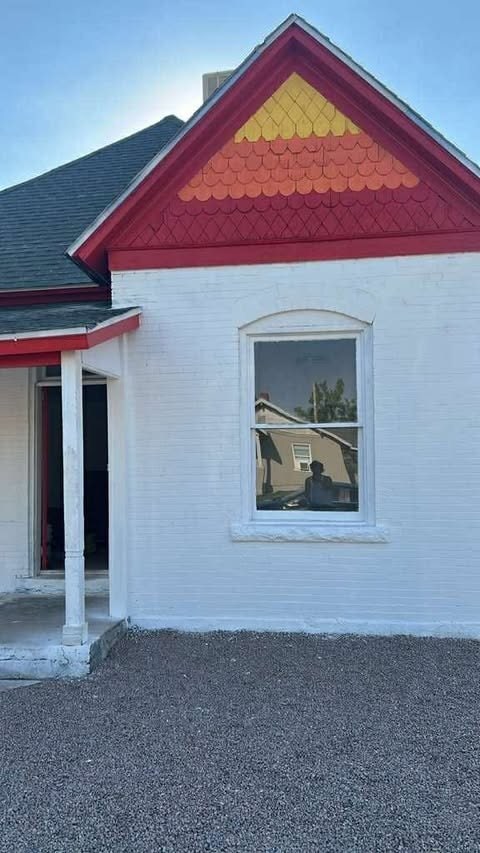 Photo - 944 Carteret Ave
