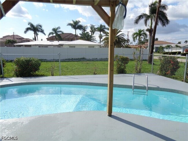 Photo - 4402 SE 20th Pl