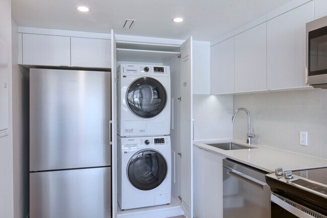 Photo - 1975 Maisonneuve Blvd W Unité 2209