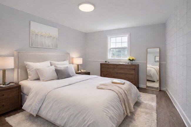 Bedroom - Longhill Gardens