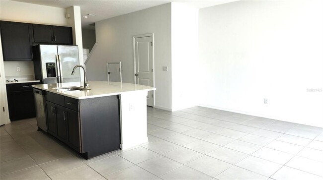 Photo - 2322 Alee Ln
