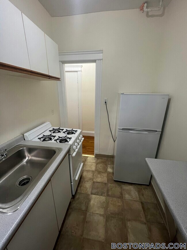 Photo - 1148 Commonwealth Ave Unidad 15