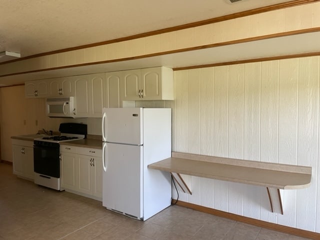 Elmdale Apartments