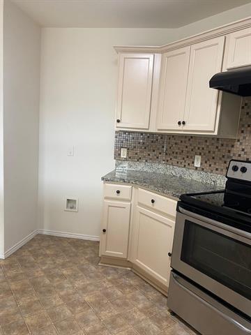 Photo - 1861 Sheffield Pl