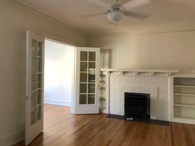 Photo - 1126 W Pratt Blvd Unit 3N