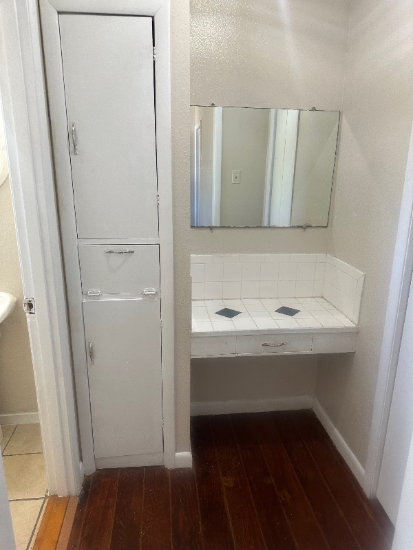 Photo - 3701 Sleeper Ave