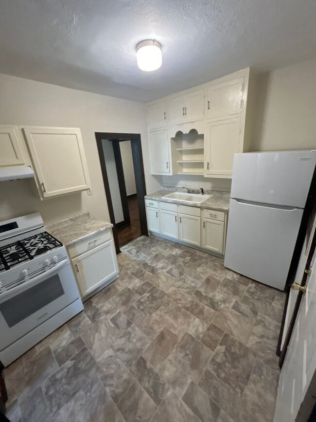 Photo - 2950 Dupont Ave N Unit 1