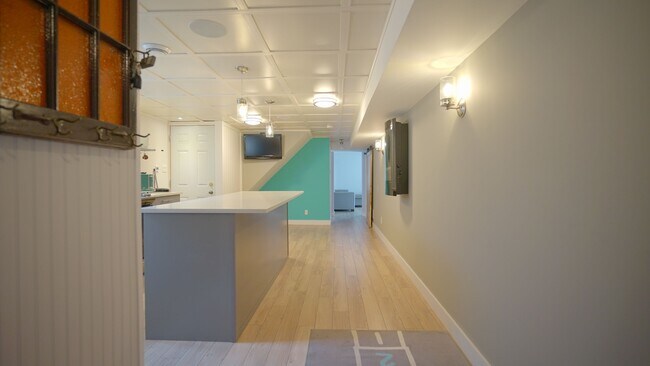 Photo - 94 Glenhaven St