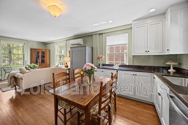 Photo - 55 Gadsden St