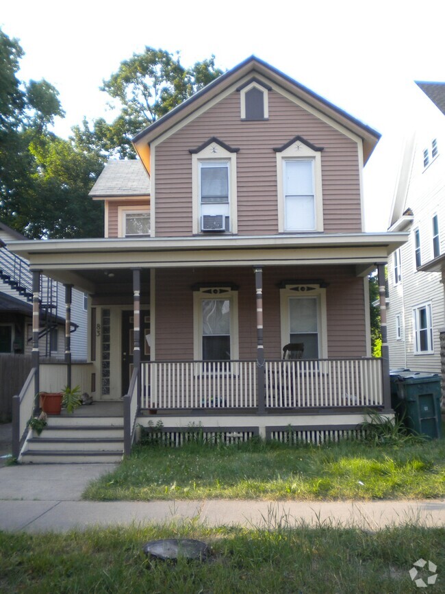 Building Photo - 83 Alexander St Rental