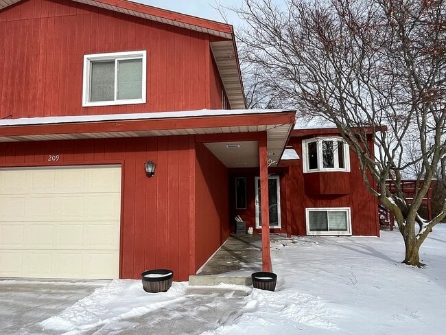 Building Photo - 209 Heidi Ct Unit 209 Heidi Ct