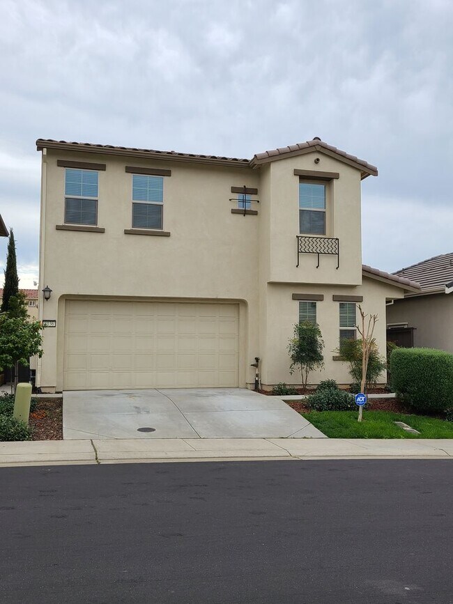 El Dorado Hills Gated Blackstone Community... House House Rental in